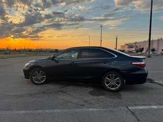 2015 Toyota Camry US Market VII (XV50) Рестайлинг, синий, 1440000 рублей, вид 1