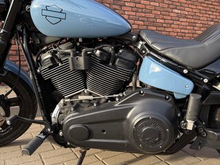2023 Harley-Davidson Street Bob, голубой, 1250000 рублей, вид 4