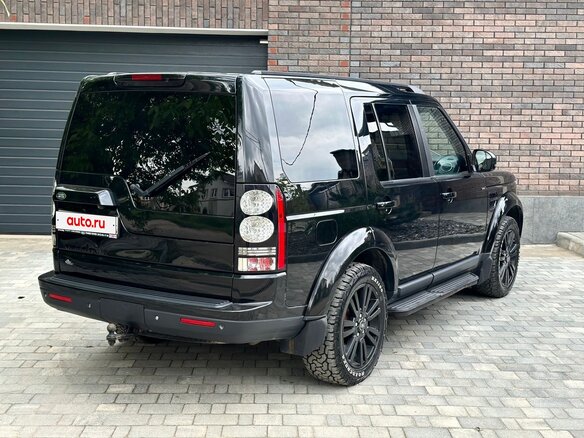 2015 Land Rover Discovery IV Рестайлинг, чёрный, 2500000 рублей - вид 3