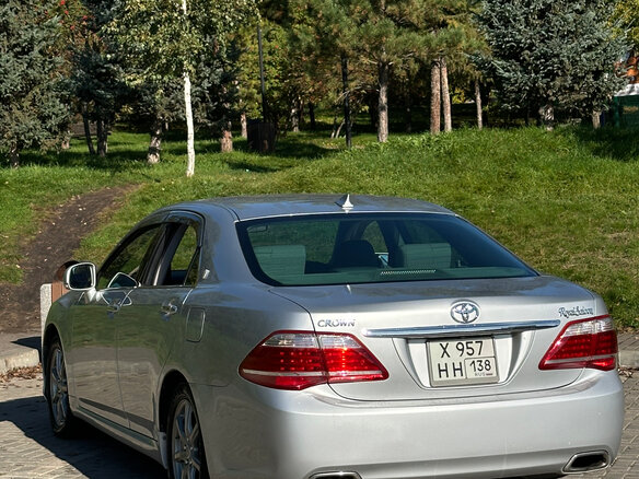 2010 Toyota Crown XIII (S200), серый, 1500000 рублей - вид 16