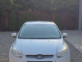 2012 Ford Focus III, белый, 1100000 рублей, вид 4