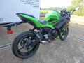 2024 Kawasaki Ninja 650, зелёный, 880000 рублей - вид 5