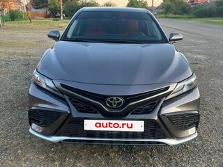 2020 Toyota Camry VIII (XV70) Рестайлинг, серый, 3000000 рублей, вид 1