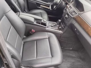 2011 Mercedes-Benz E-Класс 200 7G-Tronic IV (W212, S212, C207), чёрный, 1300000 рублей, вид 5