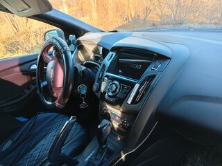 2011 Ford Focus III, серебристый, 760000 рублей, вид 4