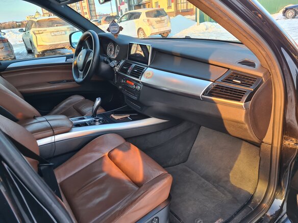 2010 BMW X5 30d II (E70) Рестайлинг, чёрный, 1600000 рублей - вид 6