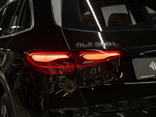 2024 Mercedes-Benz GLC 260 L II (X254), чёрный, 8600000 рублей, вид 4