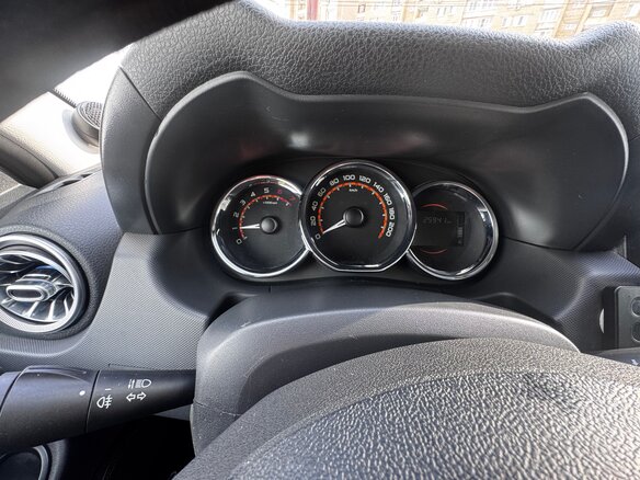 2024 Lada (ВАЗ) Largus I Рестайлинг, белый, 1350000 рублей - вид 10