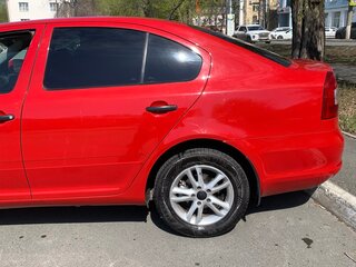 2010 Skoda Octavia II (A5) Рестайлинг, красный, 500000 рублей, вид 5
