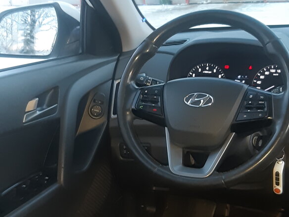 2020 Hyundai Creta I Рестайлинг, белый, 1850000 рублей - вид 4