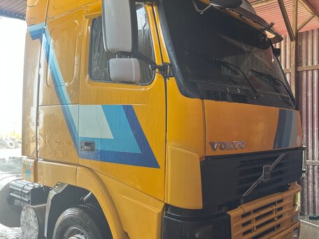 1999 Volvo FL, жёлтый, 3700000 рублей, вид 5