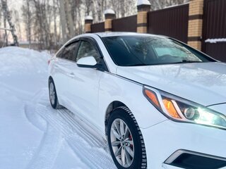 2015 Hyundai Sonata VII (LF), белый, 1350000 рублей, вид 3