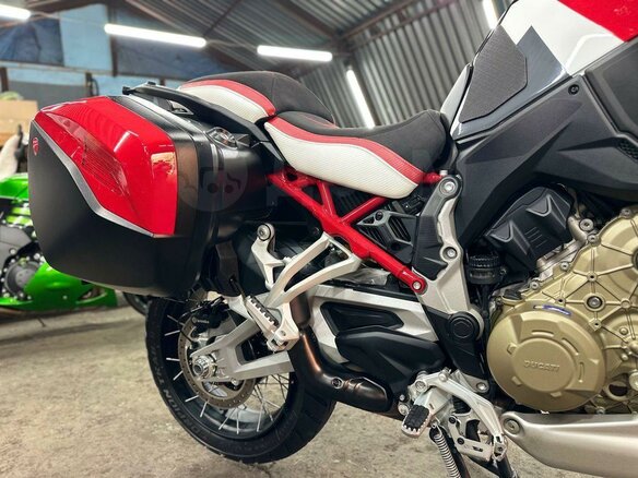 2021 Ducati Multistrada V4, красный, 2250000 рублей - вид 12