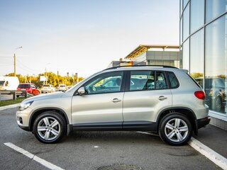 2013 Volkswagen Tiguan I Рестайлинг, серебристый, 1548000 рублей, вид 4