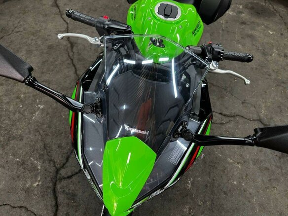 2021 Kawasaki Ninja 650, зелёный, 880000 рублей - вид 9