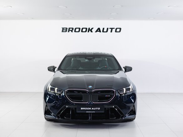 2025 BMW M5 VII (G90), синий, 21590000 рублей - вид 1
