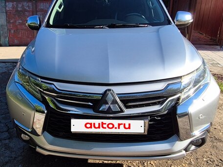 2017 Mitsubishi Pajero Sport III, серебристый, 2800000 рублей, вид 1