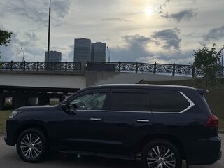 2020 Lexus LX 570 III Рестайлинг 2, синий, 10870000 рублей, вид 5