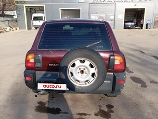 1996 Toyota RAV4 I (XA10), красный, 480000 рублей, вид 5