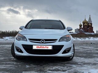 2012 Opel Astra J Рестайлинг, белый, 850000 рублей, вид 2