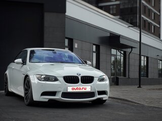 2008 BMW M3 Euro-4 IV (E90), белый, 3200000 рублей, вид 3