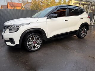 2022 Kia Seltos I, белый, 3200000 рублей, вид 3