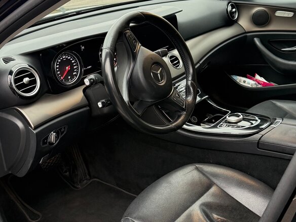 2016 Mercedes-Benz E-Класс 200 V (W213, S213, C238), чёрный, 1749000 рублей - вид 10