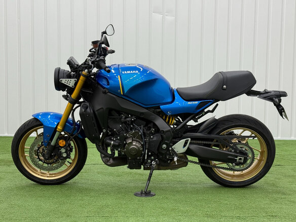 2024 Yamaha XSR900, синий, 1120000 рублей - вид 3