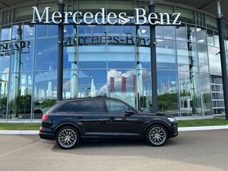 2017 Audi Q7 II (4M), чёрный, 3640000 рублей, вид 3