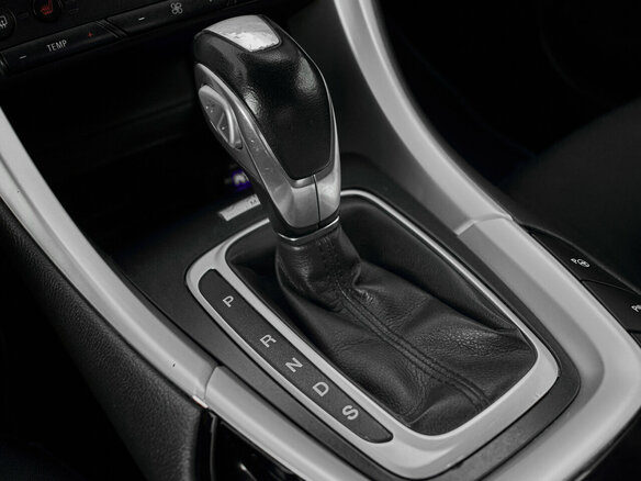 2015 Ford Mondeo V, белый - вид 19