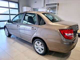 2026 Lada (ВАЗ) Granta I Рестайлинг, коричневый, 1267500 рублей, вид 3