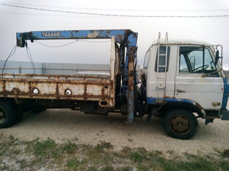 1990 Nissan Diesel Condor, белый, 1399000 рублей, вид 1