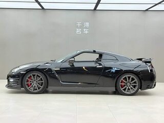 2014 Nissan GT-R I Рестайлинг 1, чёрный, 17200000 рублей, вид 3