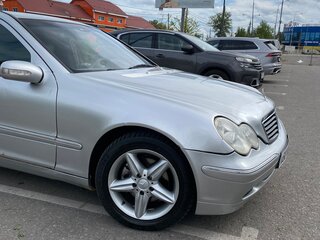 2000 Mercedes-Benz C-Класс 200 II (W203), серебристый, 290000 рублей, вид 3