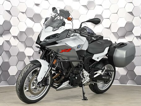 2022 BMW F 900 XR, белый, 1149000 рублей, вид 2