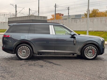 2026 Lynk & Co 900, синий, 7500000 рублей, вид 4