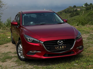 2018 Mazda Axela III Рестайлинг, красный, 900000 рублей, вид 3