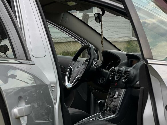 2014 Opel Antara I Рестайлинг, серебристый, 1400000 рублей - вид 12
