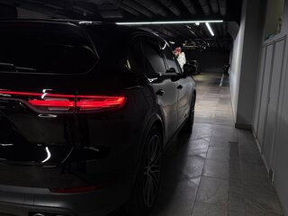 2019 Porsche Cayenne S III, чёрный, 5300000 рублей, вид 5