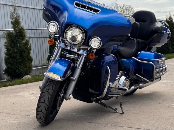 2017 Harley-Davidson Electra Glide, синий, 1800000 рублей