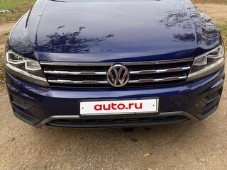 2020 Volkswagen Tiguan Allspace II, синий, 2900000 рублей, вид 2