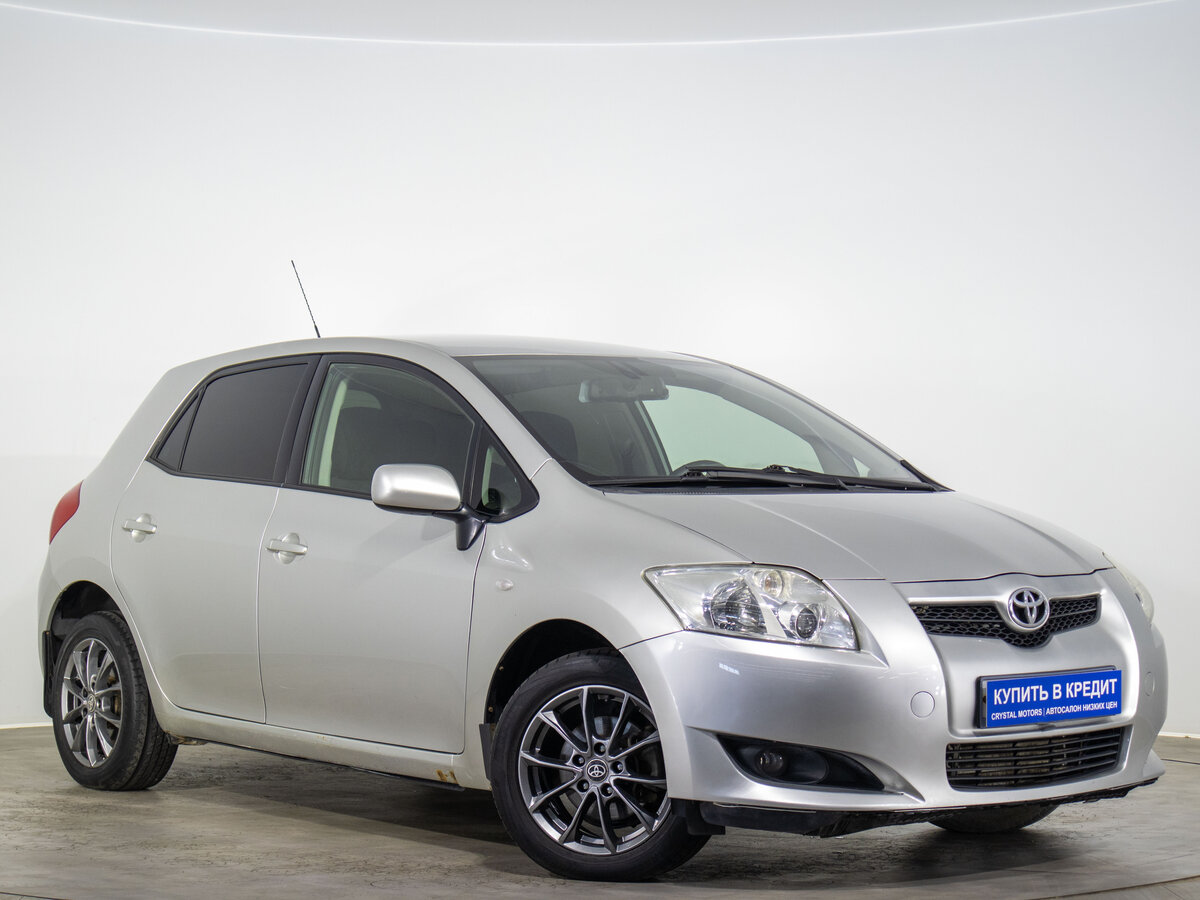 Открыть фотографии: Toyota Auris I