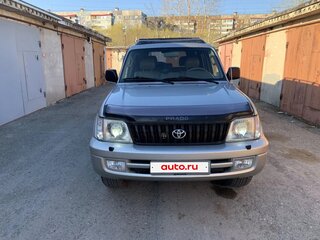 2001 Toyota Land Cruiser Prado 90 Series Рестайлинг, серебристый, 1380000 рублей, вид 2