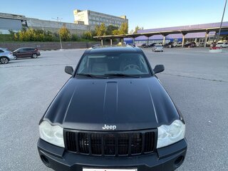 2005 Jeep Grand Cherokee III (WK), чёрный, 550000 рублей, вид 3