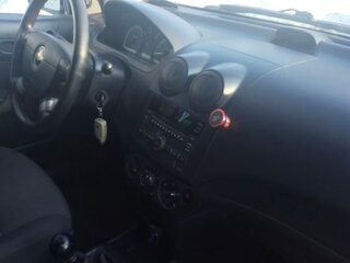 2010 Chevrolet Aveo I Рестайлинг, чёрный, 400000 рублей, вид 5