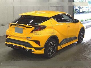 2018 Toyota C-HR I, жёлтый, 2200000 рублей, вид 3