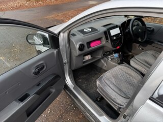2009 Nissan AD III, серебристый, 550000 рублей, вид 5