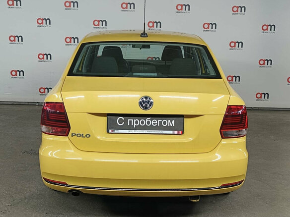 2019 Volkswagen Polo V Рестайлинг, жёлтый - вид 5