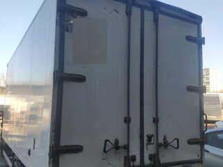 2017 Iveco Daily, красный, 1950000 рублей, вид 2