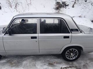 2010 Lada (ВАЗ) 2105, серебристый, 220000 рублей, вид 3
